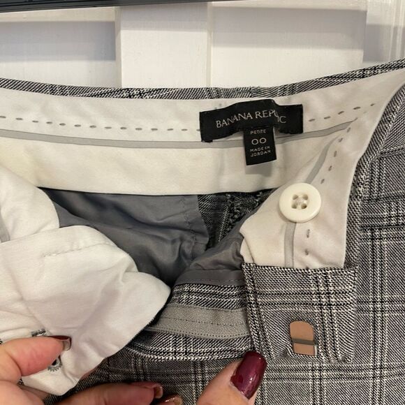 Banana Republic Sloan gray & black slacks, size 00 petite. - Picture 4 of 8